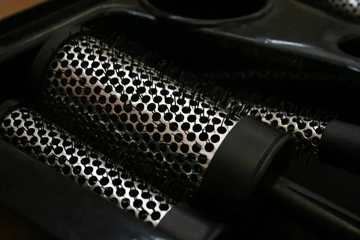 Round styling brushes, close up